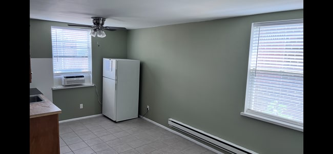 Photo - 2713 S Alder St Unit 2nd Floor