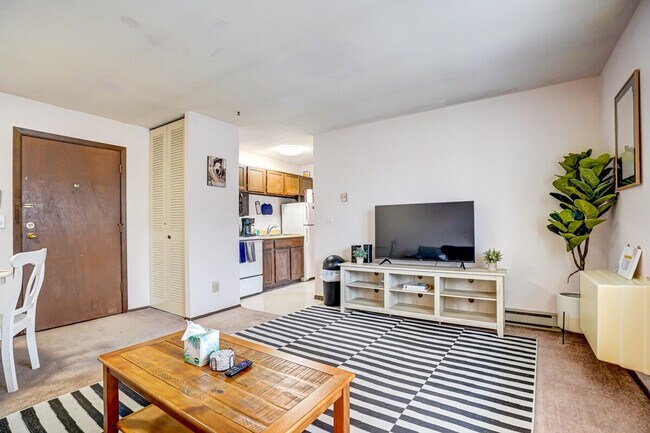 Photo - 2601 University Ave Unit ID1377393P