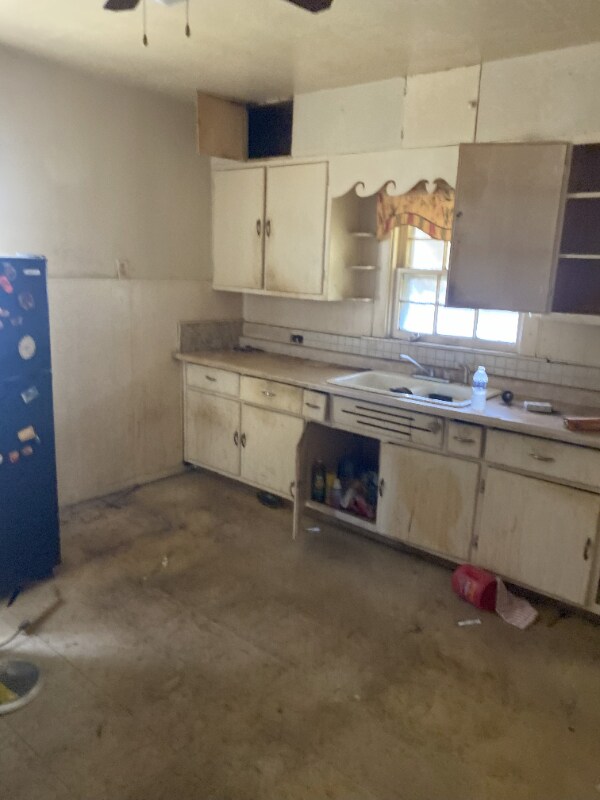 Photo - 5510 Alice Ave