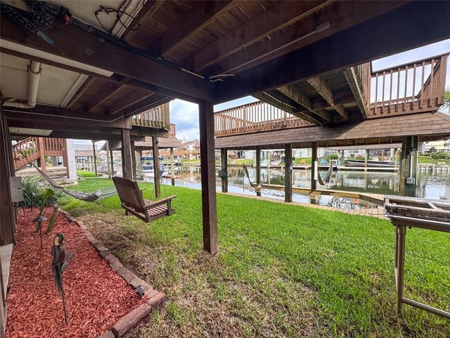 Photo - 1031 Redfish St