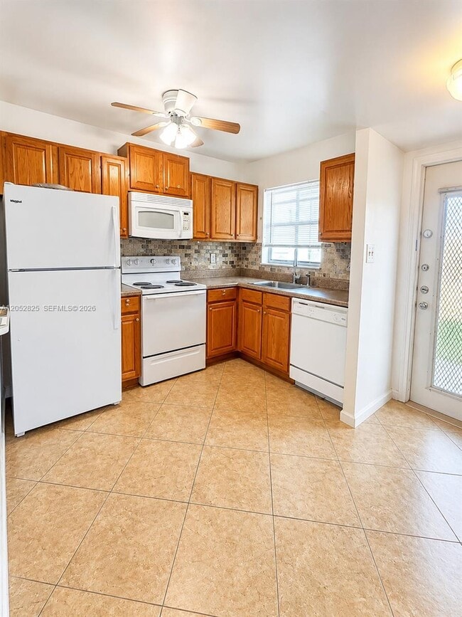 Photo - 8220 Sunrise Lakes Blvd Unit 309
