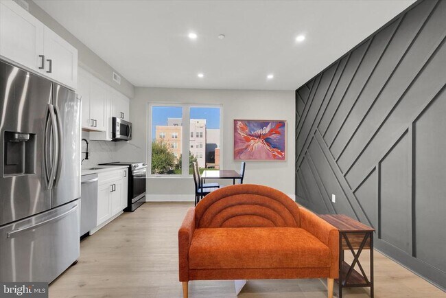 Photo - 1915 Benning Rd NE Unit 3