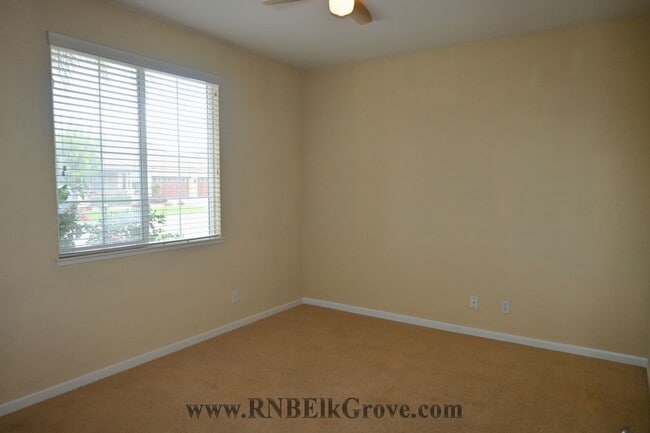 Photo - 607 Stoneygate Ct