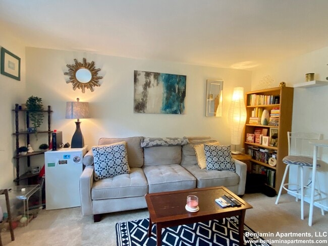 Photo - 30 Embassy Rd Condo Unit 25