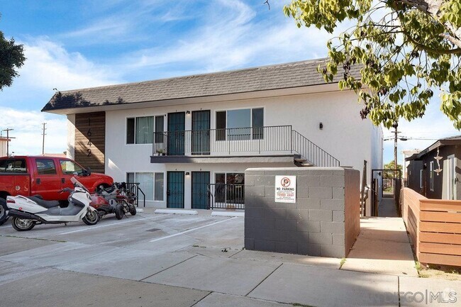 Building Photo - 1642 C Ave Unit H Rental
