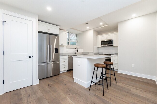 Photo - 12 Reedsdale St Unit 1