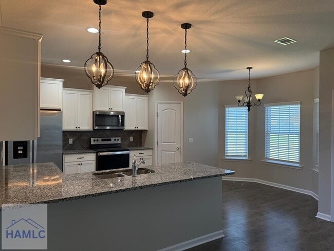 Photo - 50 Huntington Dr