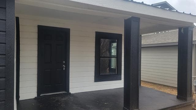 Building Photo - 309 W Hull St