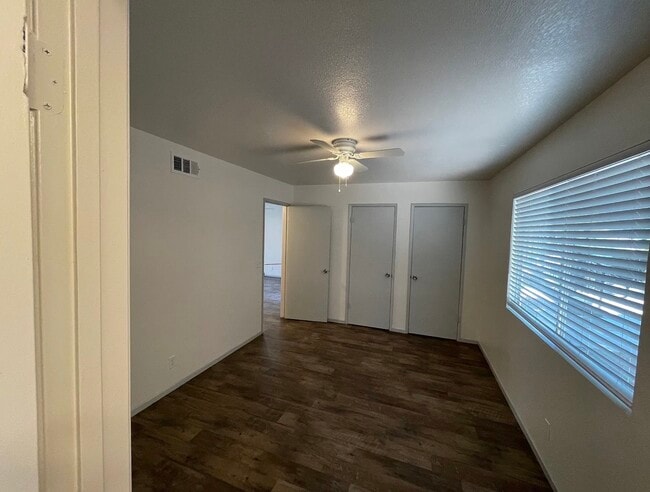 Photo - 49448 Road 427