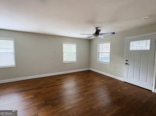 Photo - 110 Borrell Blvd