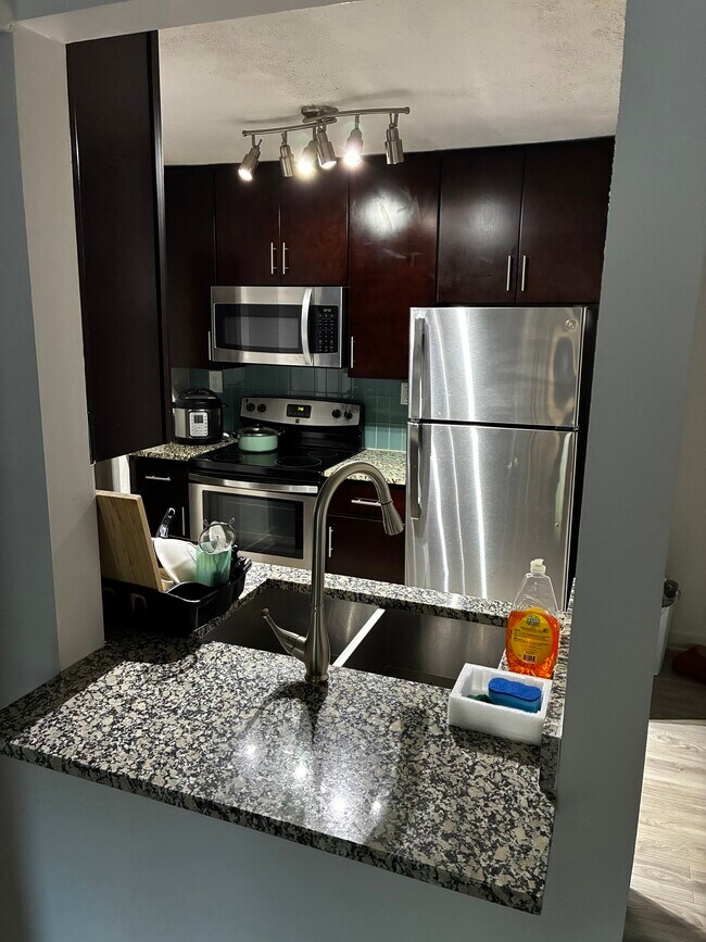 321 Holcombs Pond Ct Unit Broadleaf at Holcombs