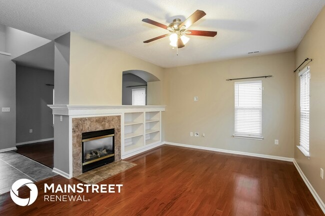 Photo - 11619 Black Maple Ave