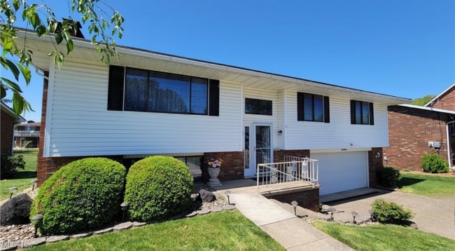 Building Photo - 813 Brentwood Dr Rental