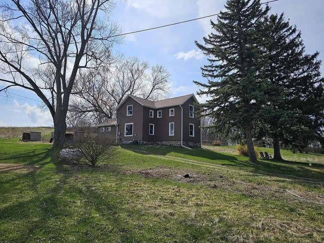 Building Photo - 1046 E Hinchman Rd Rental