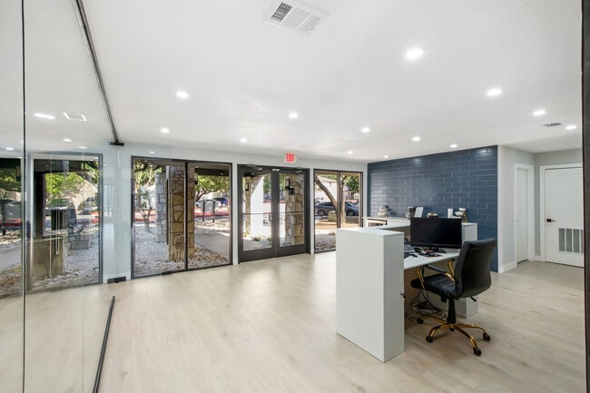 Photo - Highland Ridge