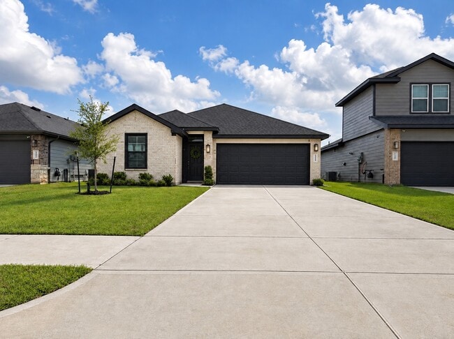 Building Photo - 4243 Brinkworth Dr