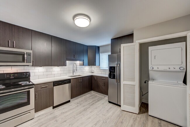 Photo - 78 Sheridan Drive