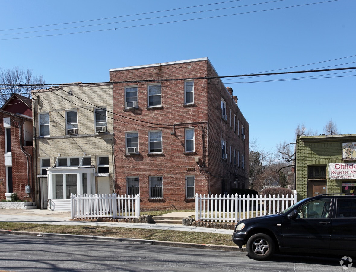 Photo - 3410 18th St NE Apartments