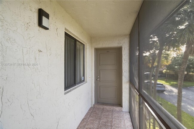 Photo - 16252 Laurel Dr Unit 201