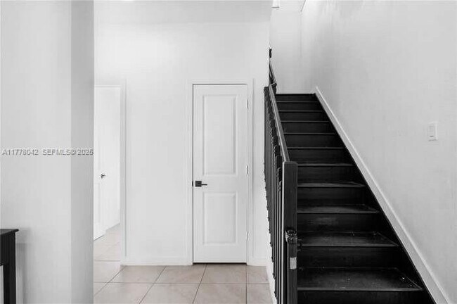 Photo - 11732 SW 243rd St