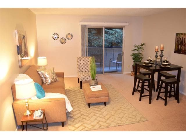 Photo - 401 Piccadilly Pl Unit #12