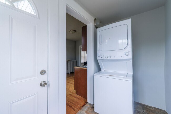 Photo - 2217-2217 Grand Ave S Unit 2215 Grand Ave South