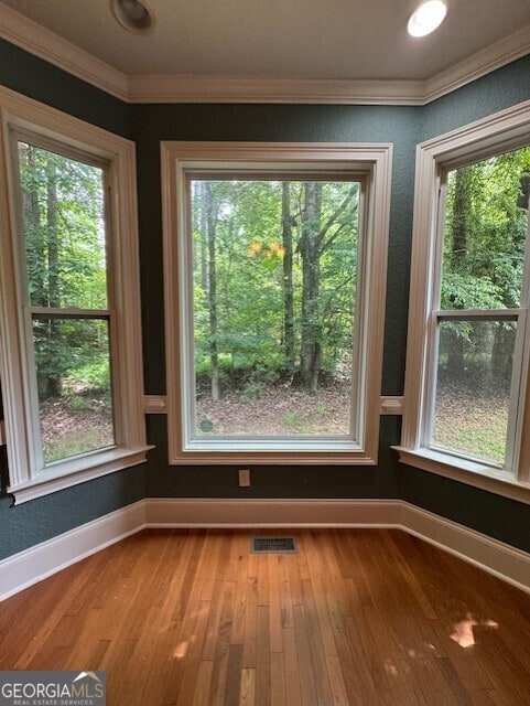 Photo - 207 Lakeview Ct