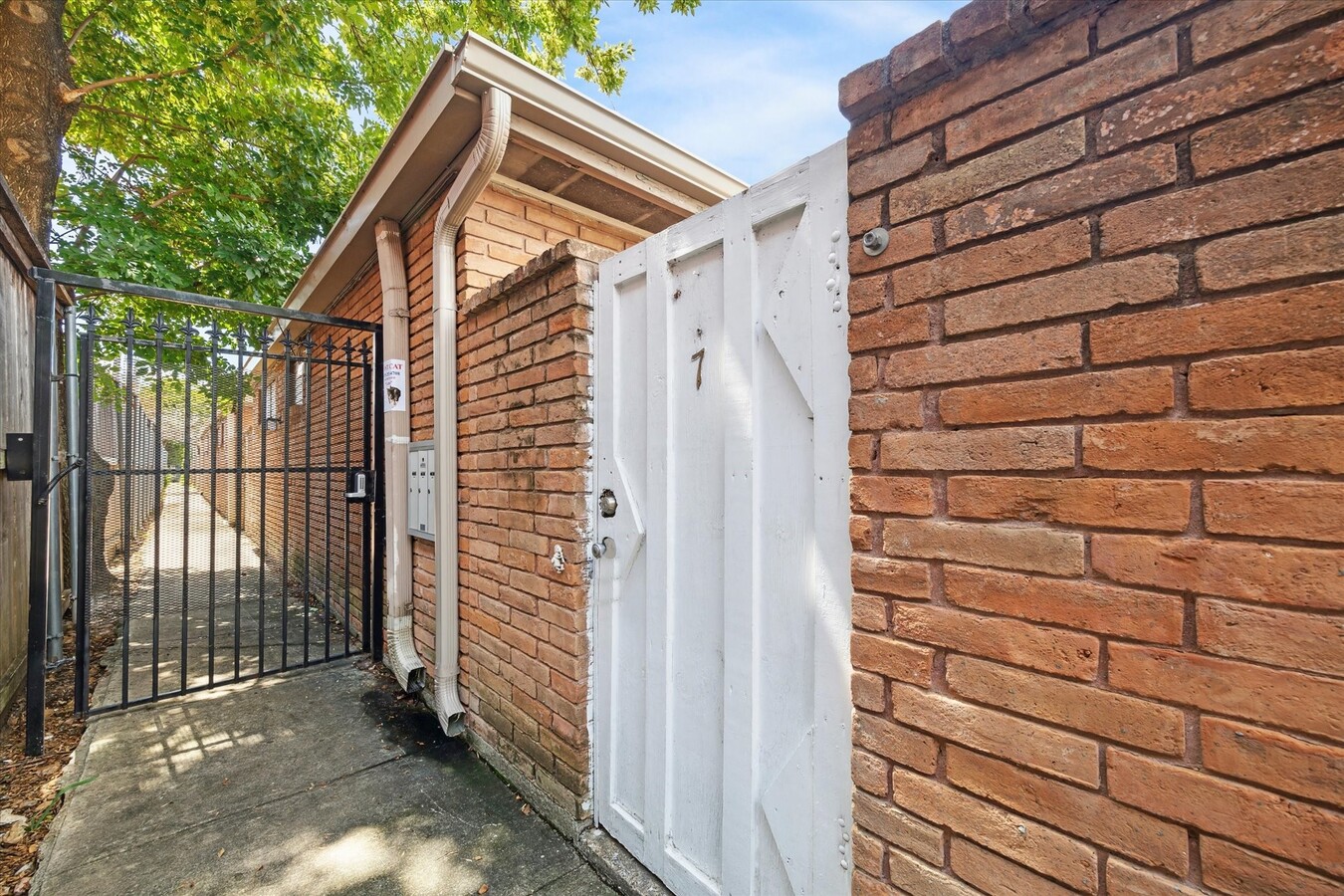 Photo - 3259 Branard St Unit 7