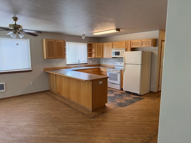 Photo - 1623 E 7th Ave