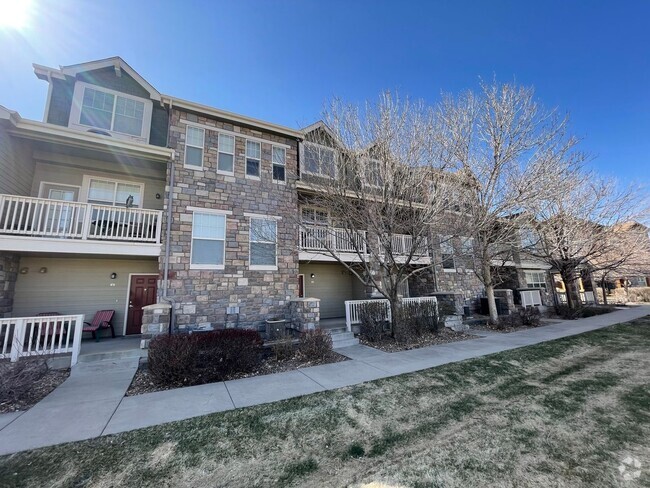 Building Photo - Quiet, Open and Private! Attached 2 CAR Ga... Rental