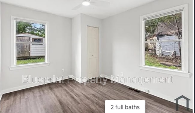 Photo - 3120 24th St N