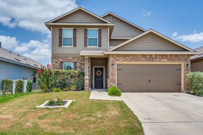Photo - BEAUTIFUL 4-BEDROOM HOME IN NORTHEAST CROSSING