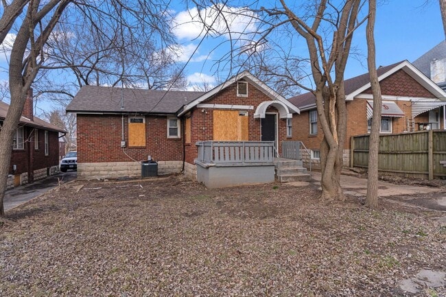 Photo - 8212 Toddy Ave