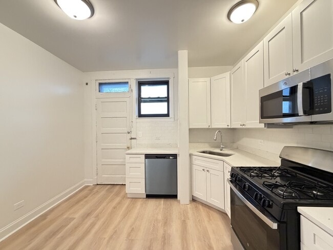 Photo - 2638 N Milwaukee Ave Unit 10Q