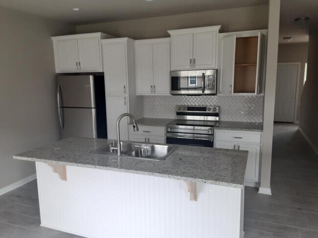 Photo - 101 Meyers Ln