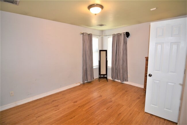 Photo - 7423 River Pines Dr