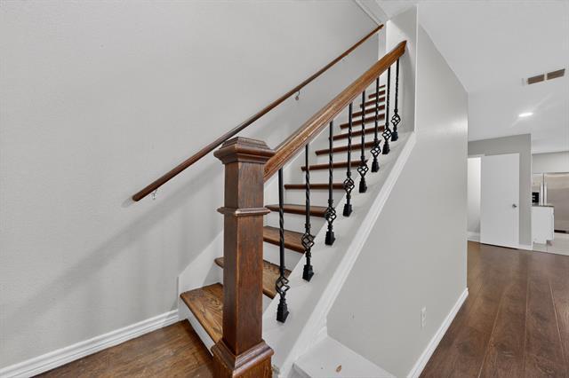 Photo - 2216 Chestnut Dr