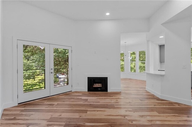 Photo - 855 Piedmont Ave NE Unidad 2B