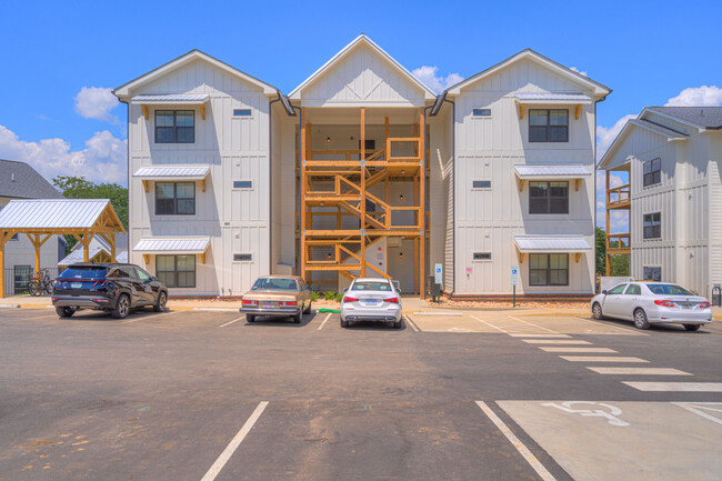 Apartments Exterior - The Farm Apartments