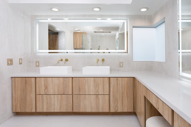 Photo - 18826 Winnwood Ln