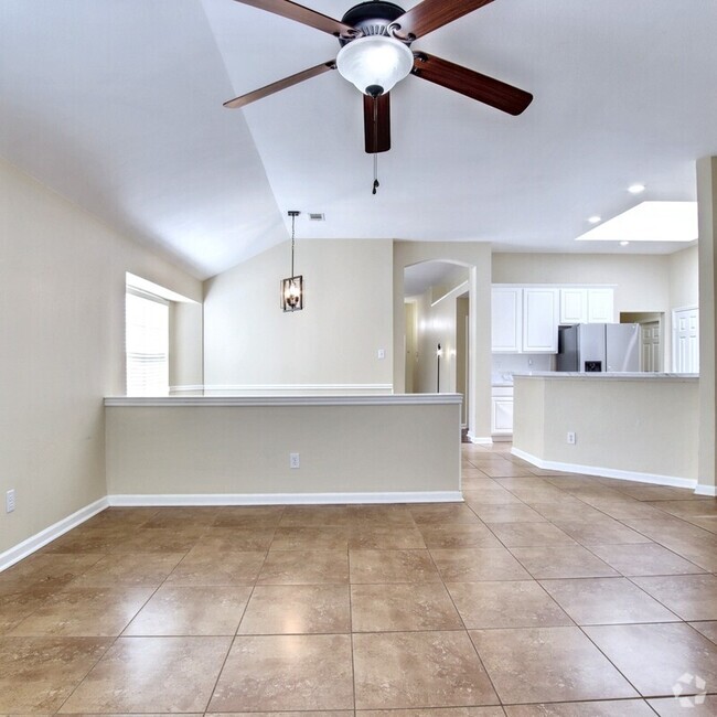 Building Photo - 4211 Briarbend Rd Rental