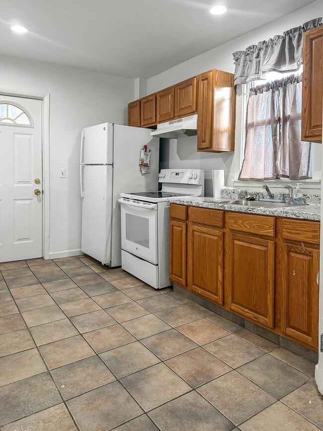 Photo - 35 Terrace Dr Unit 2L