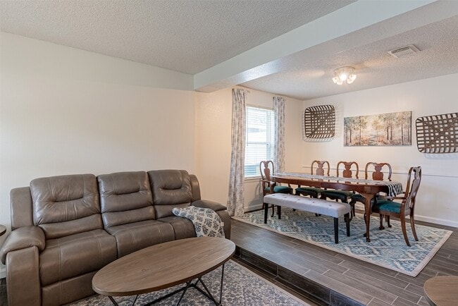 Photo - 12123 Monticeto Ln