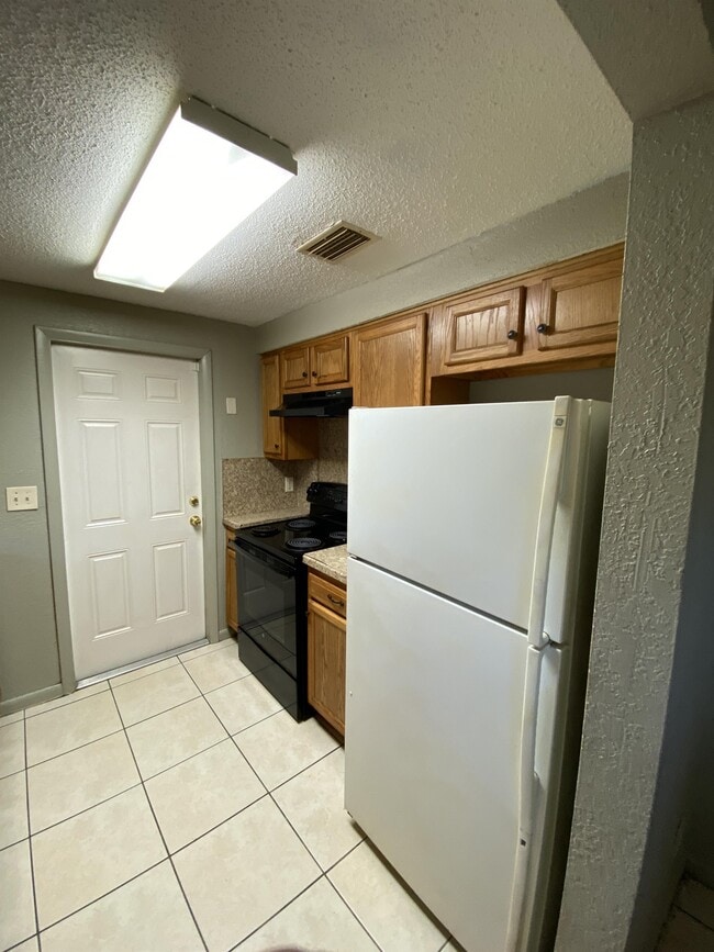 Photo - 7623 John F Kennedy Dr E