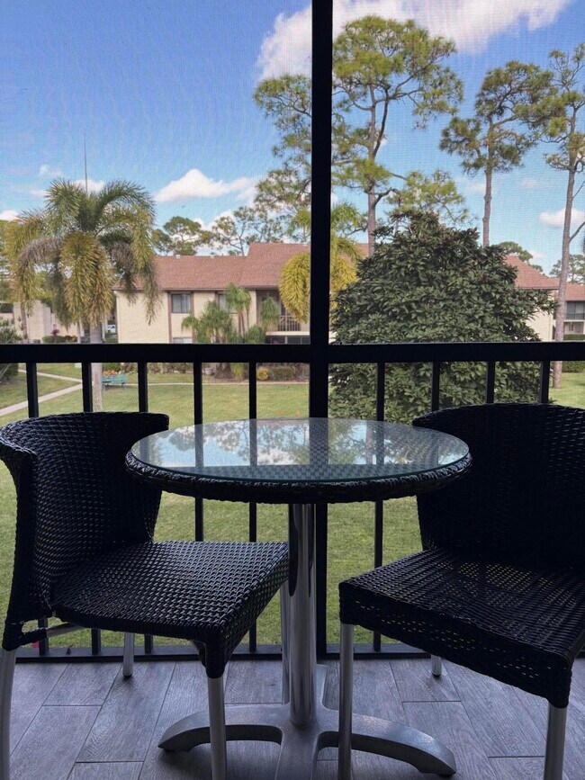 Photo - 330 Knotty Pine Cir Unit B-2