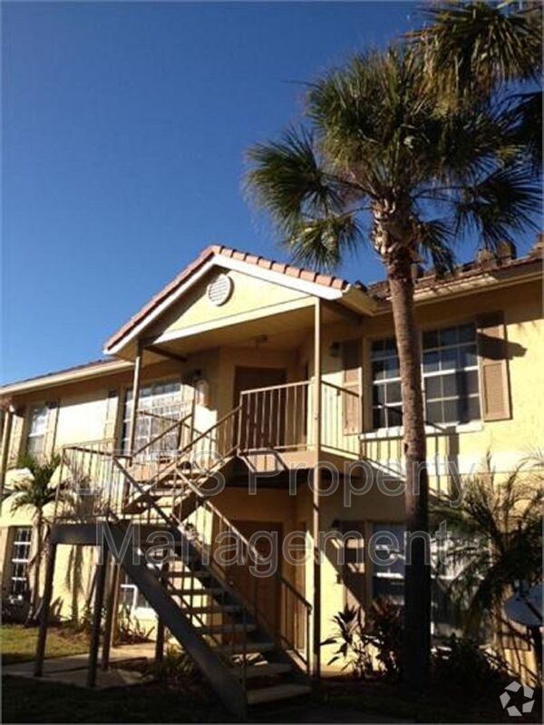 Building Photo - 3651 N Goldenrod Rd Rental