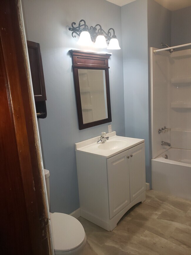 Photo - 201 E Dover Ct Unidad Upper