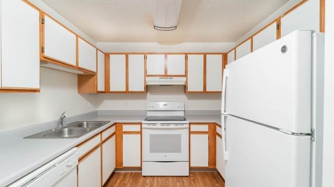 Photo - Pineview Place Apartments