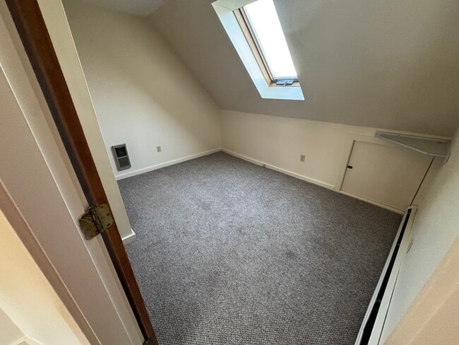 Photo - 1268 Meadow Rd