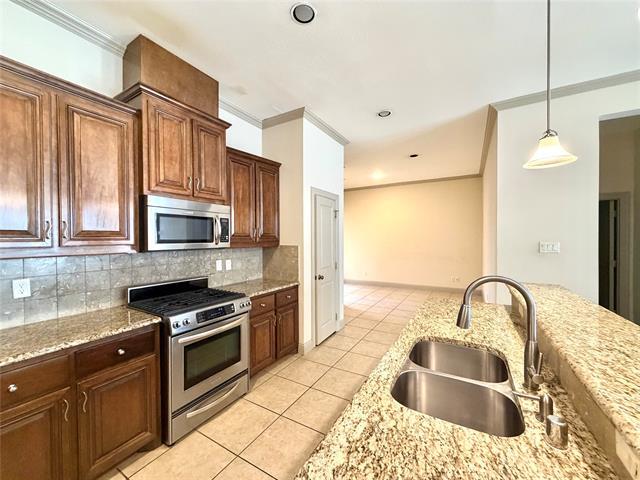 Photo - 10555 Steinbeck Ln